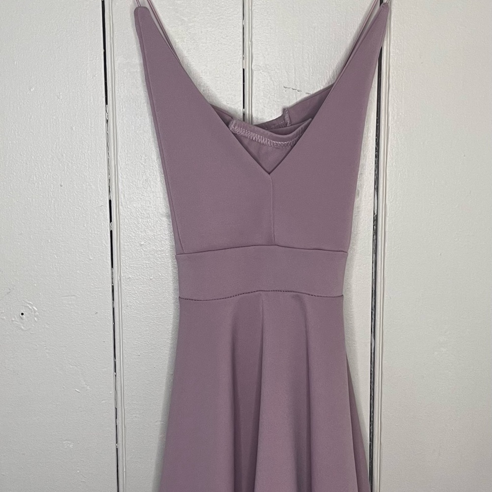Elegant Lavender Sleeveless Dress